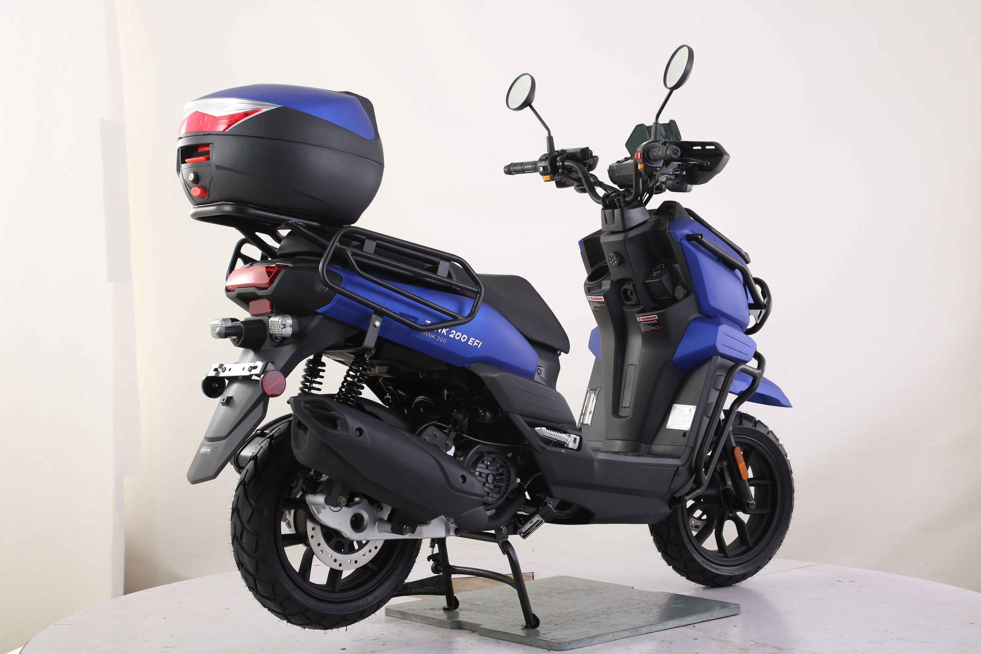 Tank 200 EFI Scooter product image